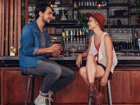 Things to consider when buying bar stools for your outdoor space